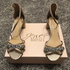 Jewel by Bradgley Mischka Gold shoes 8.5